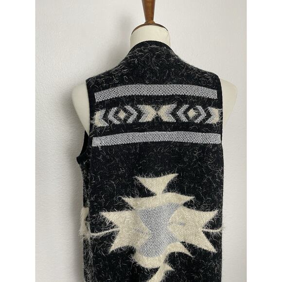 BCBGMaxAzria Sweater Vest Open Front Multicolor Print Knit Asymmetric - Picture 9 of 13